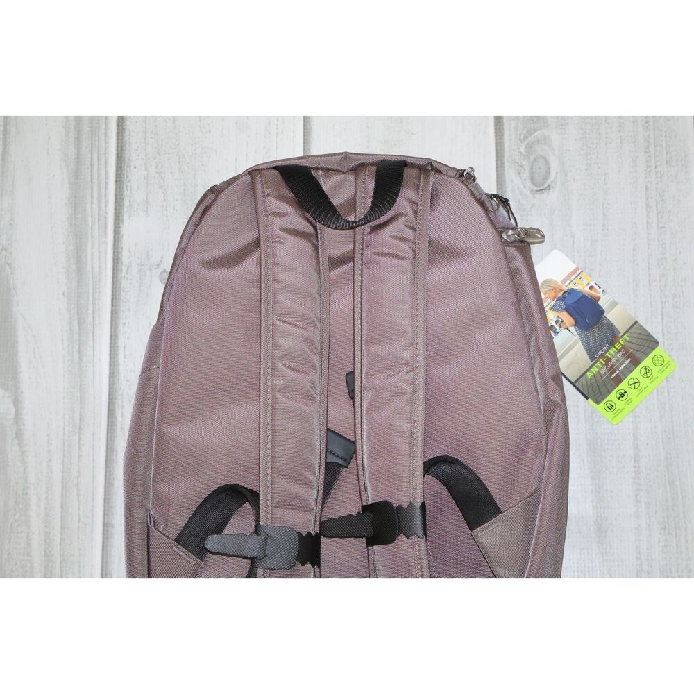 NEW Travelon Anti Theft Classic Backpack 5 Point Security Bag Travel Hazelnut - Picture 5 of 8